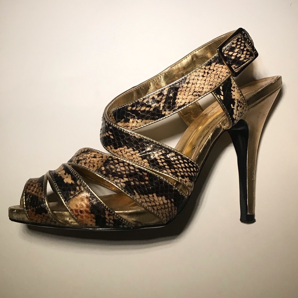 BCBG heels